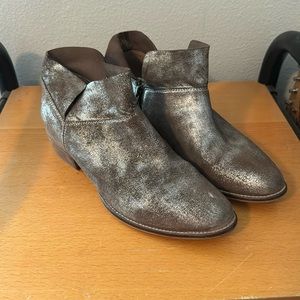 Seychelles Silvered Booties